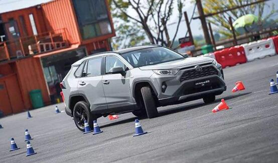 全新RAV4荣放